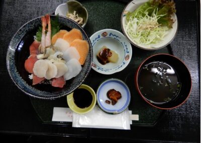 海鮮丼